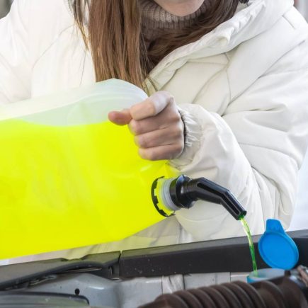 Du pare-brise encrassé à une vision nette grâce au bon lave-glace