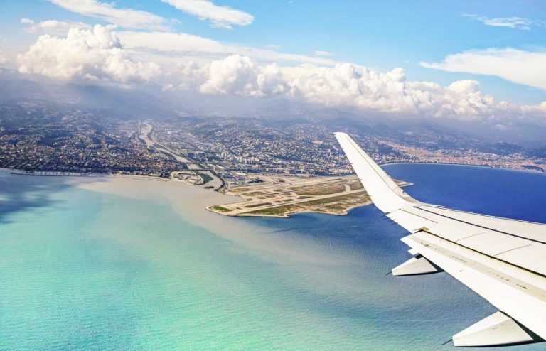 Chauffeur privé à Cannes : l'excellence au cœur de la Riviera